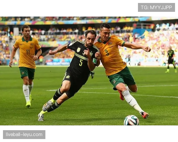 乌德勒支攻防兼备逆转取胜，状态回暖再添关键胜利