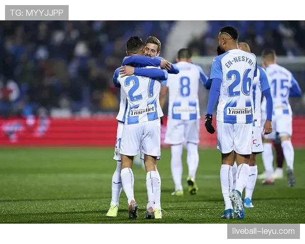 佛罗伦萨进攻体系焕然一新,状态回暖表现抢眼 佛罗伦萨进攻体系焕然一新,状态回暖表现抢眼