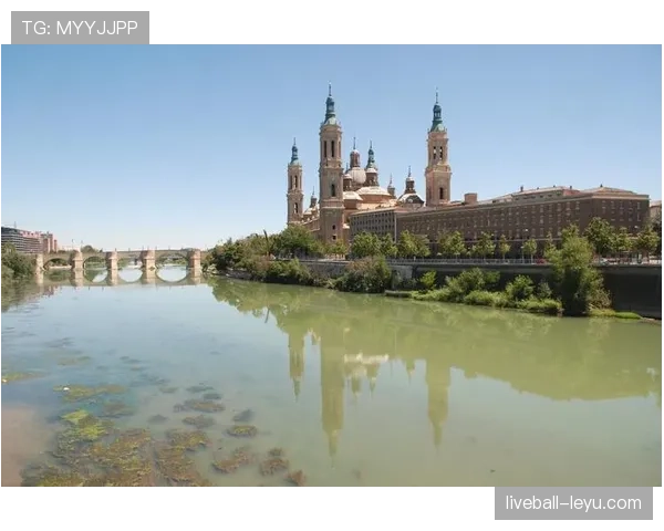 萨拉戈萨阵容深度显著增强,新赛季竞争力备受瞩目 萨拉戈萨阵容深度显著增强,新赛季竞争力备受瞩目