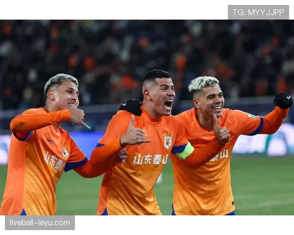 山东泰山双线作战状态回升，强势展现争冠实力