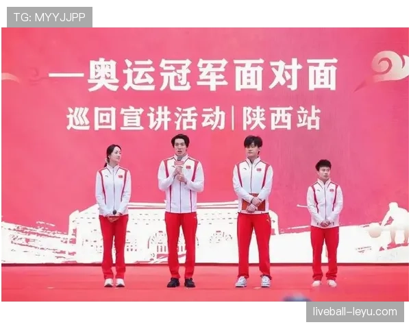 侯志慧赛前吃香蕉被拍，网友：这姐拿金牌比剥香蕉还快？